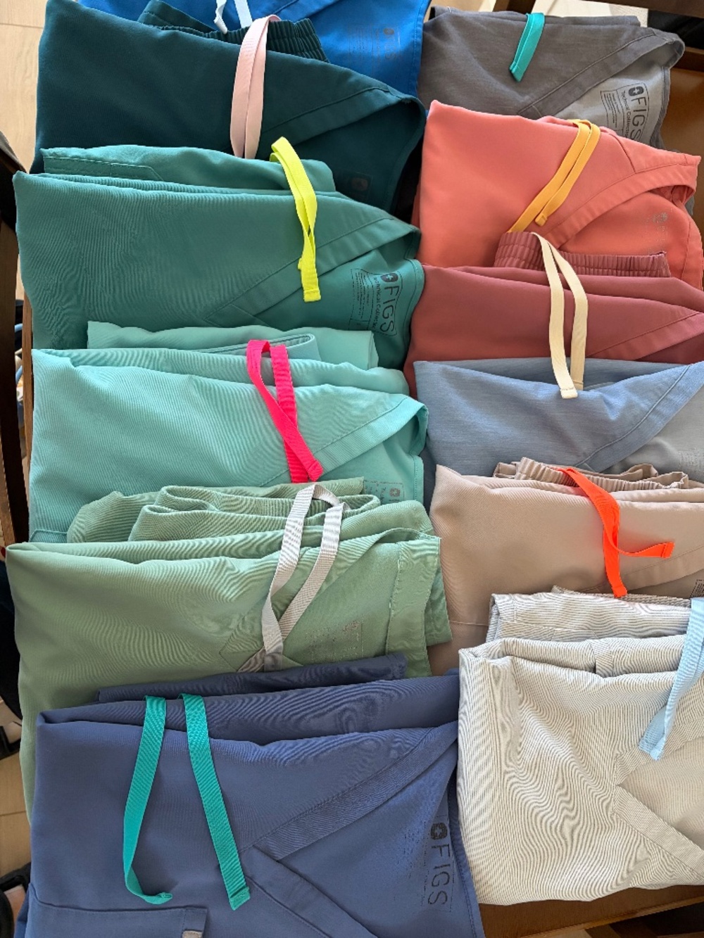 Figs Scrubs Bundle